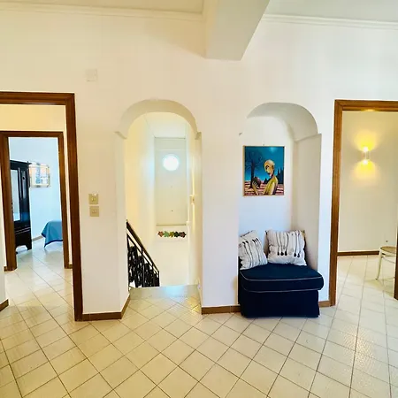 Crilulu Al Mare Вилла