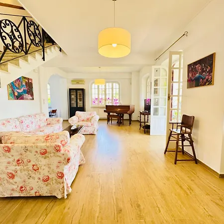 Crilulu Al Mare Вилла Палермо